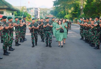 Pangdivif 2 Kostrad Mayjen TNI Anton Yuliantoro di Yonarmed 11 Kostrad, Jum'at (31/5)