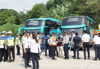 Sidak kelaikan jalan bus pariwisata 
