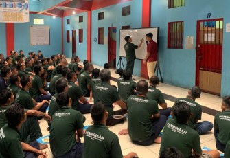 Kegiatan sosial WBP Lapas Narkotika Pematangsiantar 