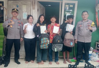 Kapolsek Purwokerto Selatan Sekolahkan Anak Yatim Putus Sekolah 