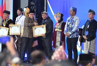 Mendes PDTT Abdul Halim Iskandar 