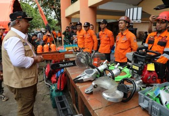 Pengecekan kesiapan alat penanggulangan kebencanaan di Pangandaran Jawa Barat 