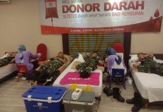 Donor darah prajurit Menarmed 2 Kostrad 