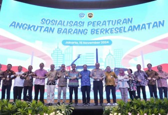 Sosialisasi peraturan angkutan barang berkeselamatan di Jakarta, Jum'at (15/11)