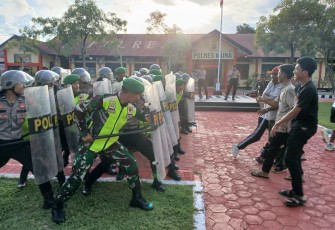 Latihan PHH prajurit Kodim 1416/Muna