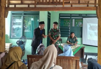 Sosialisasi antisipasi gejala stroke dan jantung tanpa obat di Koramil 03 Arjosari 