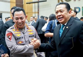 Kapolri Jenderal Listyo Sigit Prabowo bersama Bambang Soesatyo 