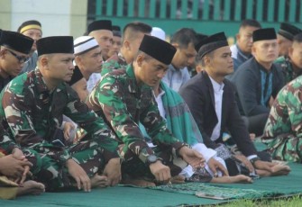 Sholat Idul Fitri 1 Syawal 1445 H/2024 M 