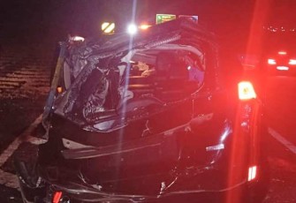 Mobil Mitsubishi Pajero Nopol AD 1892 AO terguling di tol Solo-Semarang