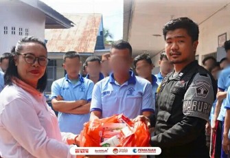Kualitas Pelayanan Terhadap WBP, Rutan Pangkalan Brandan Laksanakan Pembagian Perlengkapan Mandi.