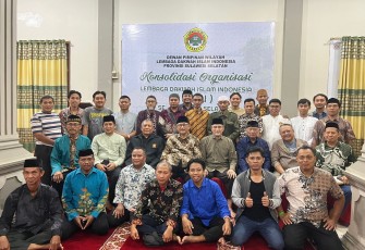 PW Lembaga Dakwah Islam Indonesia (LDII) Sulawesi Selatan menggelar konsolidasi organisasi di Masjid Baitul Muttaqin, Kecamatan Tanete Riattang Barat, Kabupaten Bone, Sulawesi Selatan, Minggu (22/12/2024). Konsolidasi organisasi LDII bertujuan untuk membangun sinergi antara pengurus LDII dengan pemerintah dan komponen masyarakat.