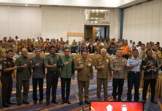 Menjelang pelaksanaan Pemilu 2024 pada bulan Februari mendatanG Danrem 143/HO Brigjen TNI Ayub Akbar menghadiri rapat koordinasi persiapan penyelenggaraan Pemilu 2024 di wilayah Provinsi Sultra