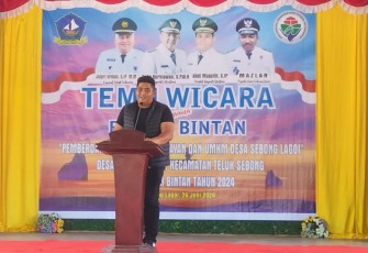 Bupati Kabupaten Bintan Roby Kurniawan SPWK Temu Wicara Dengan Masyarakat Desa Sebong Lagoi dan Desa Pengudang 