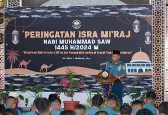 Koarmada III saat Laksanakan Peringatan Isra Mi'raj Nabi Muhammad SAW 1444 H/2023 M , Rabu (07/02/24).