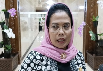 Anggota Komisi E DPRD Jawa Timur Dr Sri Untari Bisowarno, M.AP