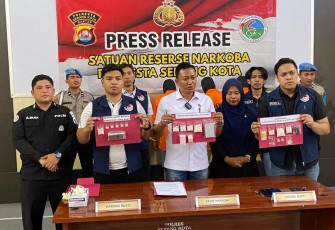Satresnarkoba Polresta Serang Kota gelar Presscon ungkap kasus Narkotika jenis Sabu berhasil meringkus 6 pengedar narkotika jenis Sabu dan Pil Ekstasi pada Rabu (31/01).