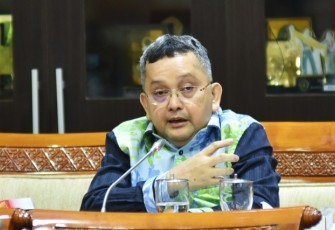 Anggota komisi lll DPR RI Fraksi PDIP, Trimedya Pandjaitan