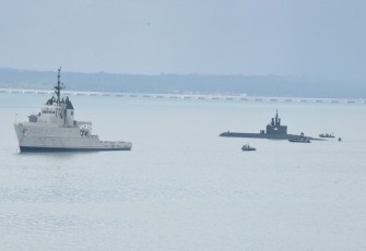 Joy Saliling KRI Makasar 