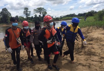 Pasca korban dievakuasi dari Sungai Sibau Ditemukan