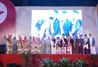 Santriwati Tunanetra Jadi Peserta Wisuda Tahfizh Nasional 2024 Kategori 30 Juz