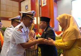 Wakil Komandan Wing Udara 1 saat Hadiri Rapat Paripurna DPRD Provinsi Kepri