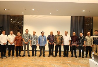 Foto bersama usai Bimbingan Teknis (Bimtek) Penyusunan Analisis Perubahan Status Aset pada BP Batam bertempat di Hotel Santika Batam Centre pada Selasa (4/6/2024).