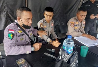 Polda NTT saat Perketat Keamanan di Kota Kupang 