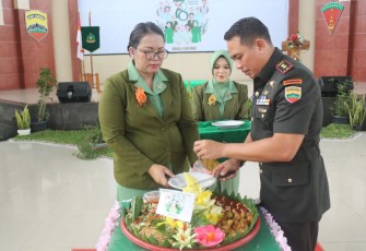 Batalyon Komposit 1/Gardapati Menggelar Syukuran HUT Ke-78 Persit Kartika Chandra Kirana Tahun 2024