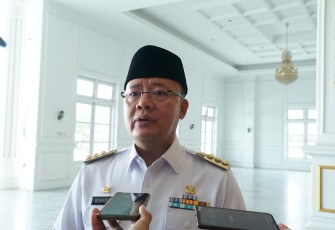  Gubernur Bengkulu Rohidin Mersyah 