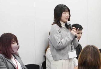 Sanggar Kerja 2024 mengangkat tema “Teori dan Praktik Baik Pengajaran Membaca” dan Upacara Kelulusan Kursus Bahasa Indonesia (KBI) tingkat pemula level A1 dan A2 di KJRI Osaka (13/1).