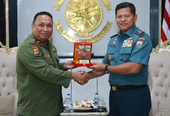 Pangkoarmada III saat Terima Kunjungan Kehormatan Kepala Balai BKSDA Papua Barat
