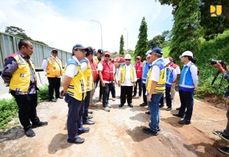 Menteri Basuki saat Tinjau Tol Yogyakarta-Bawen