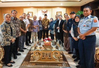 Mensos Saifullah Yusuf bersama TP2GP di Jakarta, Selasa (18/3)