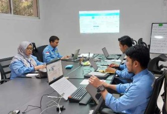 Tim Kawal Haji merespons pertanyaan warga