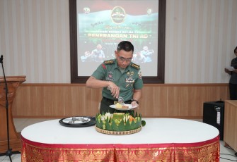 Pendam IX/Udayana Gelar Syukuran HUT Ke 74 Penerangan TNI AD