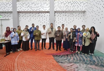 Kementerian Pemuda dan Olahraga Republik Indonesia (Kemenpora RI) menggelar rapat Finalisasi Draft Host Country Agreement (HCA) antara Pemerintah RI, FIFA dan PSSI, di Hotel Le Meredien, Jakarta Pusat (14/1)