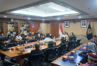 Menekraf dan Wamenekraf saat Terima Audiensi Forum Silaturahmi Keraton Nusantara