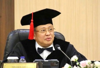 Anggota DPR RI/Ketua MPR RI ke-15/Ketua DPR RI ke-20/Ketua Komisi III ke-7/Dosen Tetap Pascasarjana Ilmu Hukum Universitas Borobudur, Jayabaya, Trisakti dan Universitas Pertahanan (UNHAN)