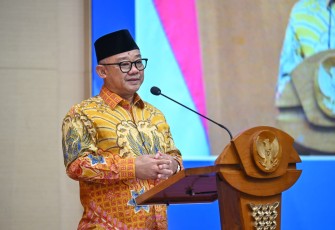 Kementerian Pendidikan Dasar dan Menengah (Kemendikdasmen) bekerja sama dengan Monash University menyelenggarakan lokakarya tentang pemanfaatan Kecerdasan Artifisial (KA) dalam pendidikan bagi pegawai