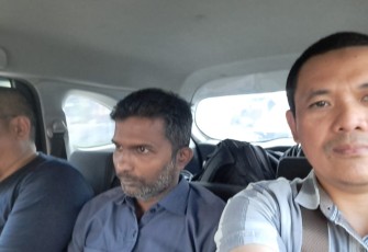 Tim Intelijen Kejagung saat Amankan DPO Anton Selwa Ras