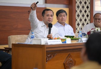 Menteri Transmigrasi, Iftitah mengunjungi Kantor Dinas Tenaga Kerja dan Transmigrasi Daerah Istimewa Yogyakarta (DIY)