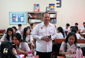 Kementerian Koordinator Bidang Politik dan Keamanan (Kemenko Polkam) melalui Deputi Bidang Koordinasi Komunikasi dan Informasi melakukan pemantauan pelaksanaan program prioritas Presiden di Denpasar, Bali