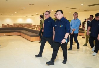 Menteri Erick saat meninjau Terminal 2F Bandara Internasional Soekarno- Hatta, Tangerang, Banten, Rabu (1/1/2025).