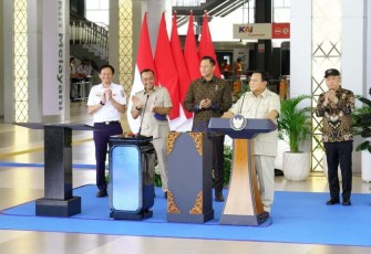 AHY Pastikan Pengembangan Kereta Api sebagai Konektivitas Nasional