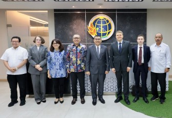 Foto bersama usai audiensi, di Kementerian ATR/BPN, Jakarta. 