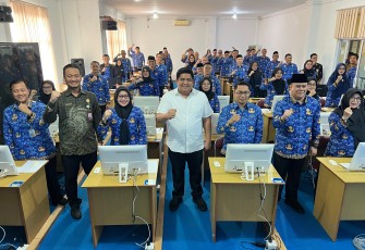 Bupati Roby saat Tinjau Pelaksanaan Penilaian Potensi dan Kompetensi Pegawai Lewat Profiling ASN
