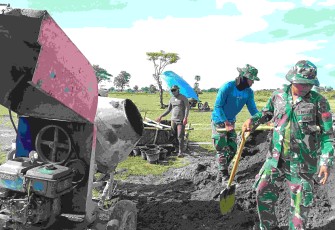 Pengecoran jalan sasaran fisik TMMD Kodim Takalar 
