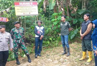 Jaga hutan kawasan RPH Dongko