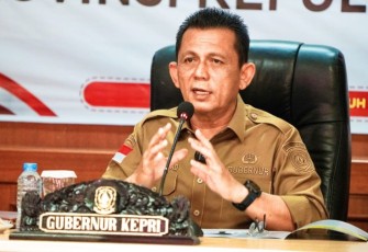 Gubernur Kepri H Ansar Ahmad SE MM