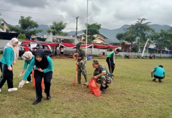 TNI dan Pramuka Jadi Garda Terdepan Jaga Kebersihan